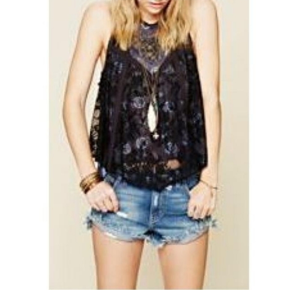 Black Miss Mackenzie tank Blouse - Picture 4 of 7